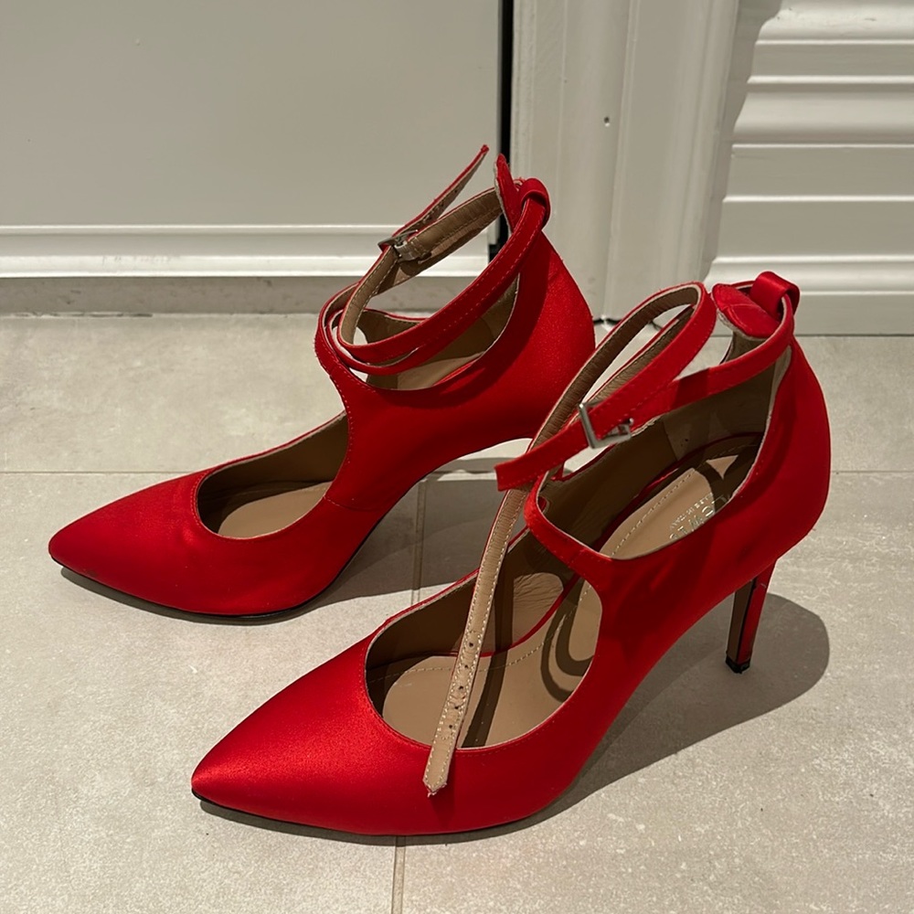 Lewit heels